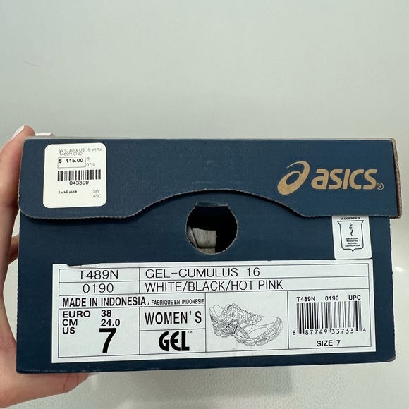 ASICS Gel Cumulus tennis shoes - size 7 - Picture 4 of 5